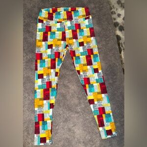 Lularoe Womens Colorful Geometric Leggings Size Tall and Curvy